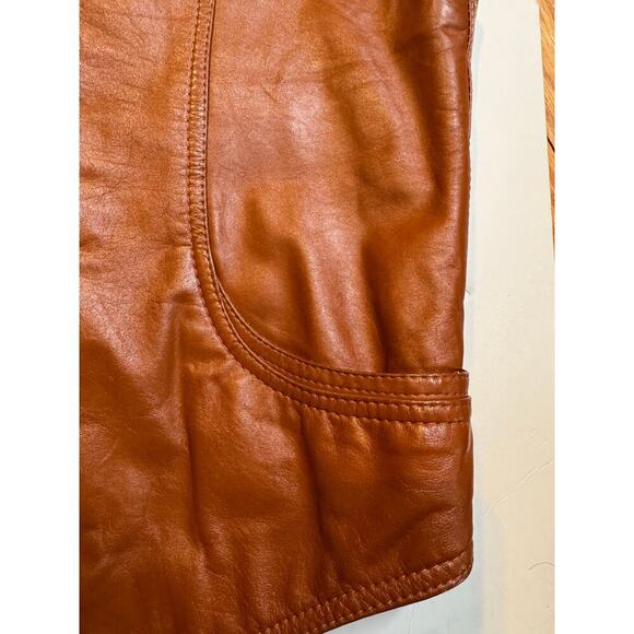 Brittania Brown Leather Western Vest with V-Neck - Picture 4 of 5